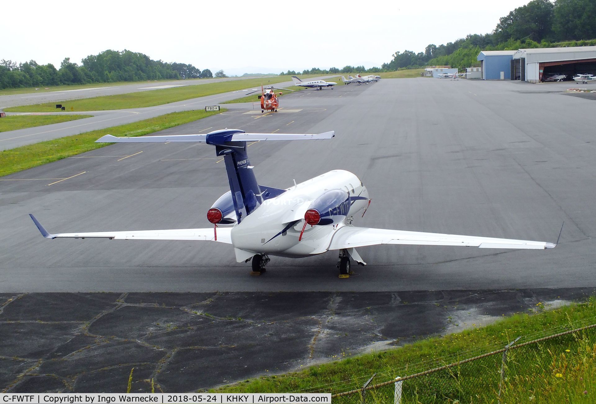 C-FWTF, 2016 Embraer EMB-505 Phenom 300 C/N 50500369, EMBRAER EMB-505 Phenom 300 at the Hickory regional airport
