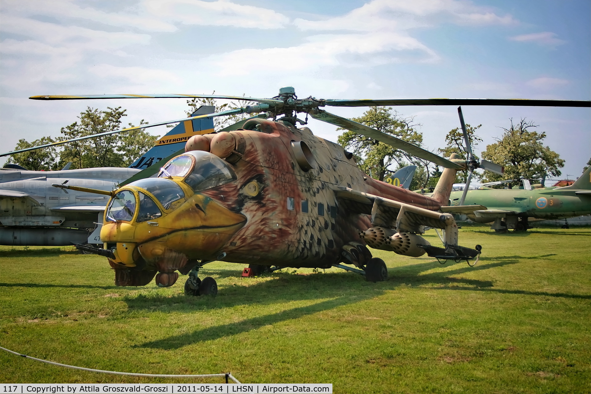 117, 1980 Mil Mi-24D Hind D C/N K20117, LHSN - Szolnok-Szandaszölös Airplane Museum