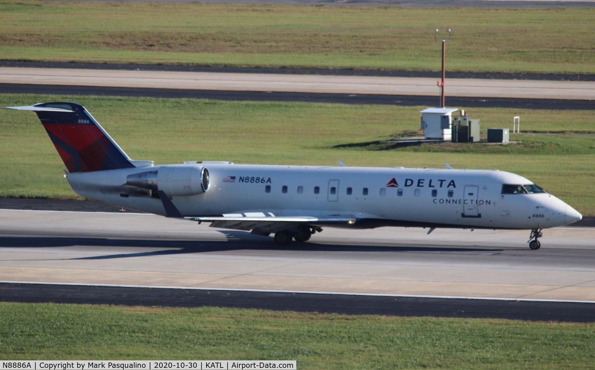 N8886A, 2003 Bombardier CRJ-200 (CL-600-2B19) C/N 7886, CL-600-2B19