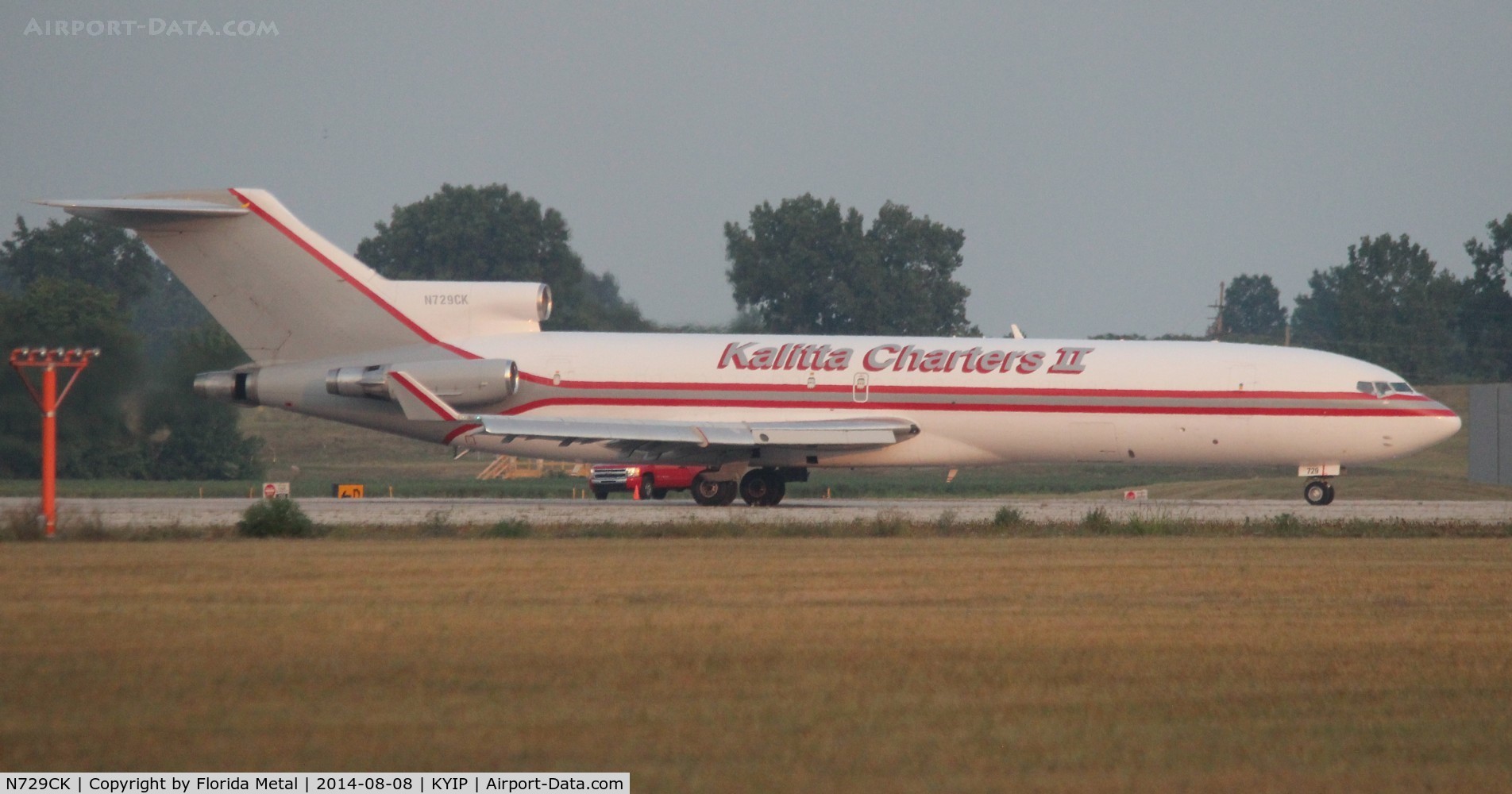N729CK, 1982 Boeing 727-264 C/N 22982, TOM YIP 2014