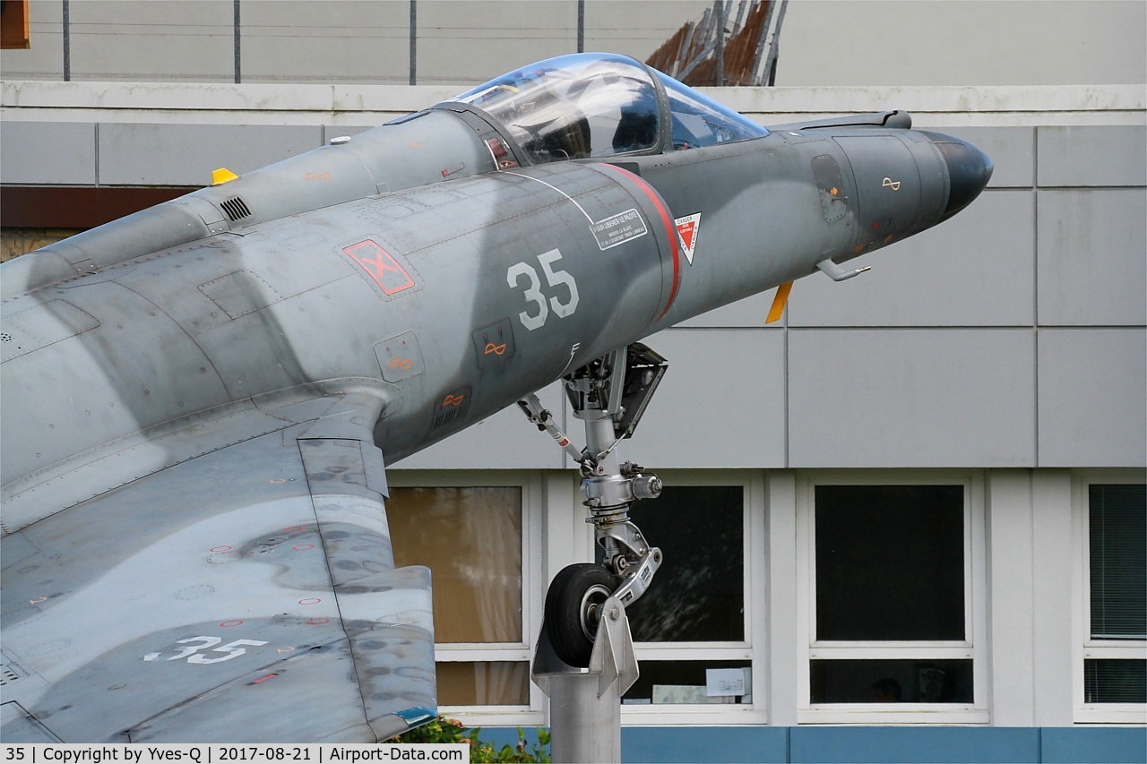 35, Dassault Super Etendard C/N 35, Dassault Super Etendard SEM, Preserved and displayed at Thales center Brest