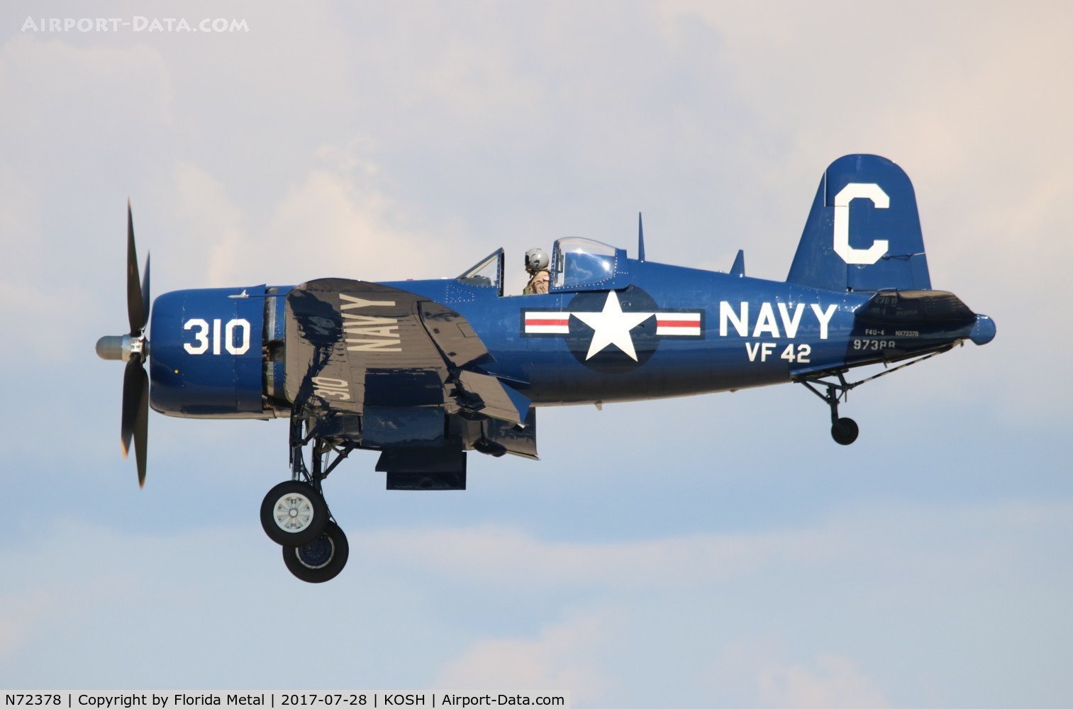 N72378, 1946 Vought F4U-4 Corsair C/N 9542, EAA OSH 2017