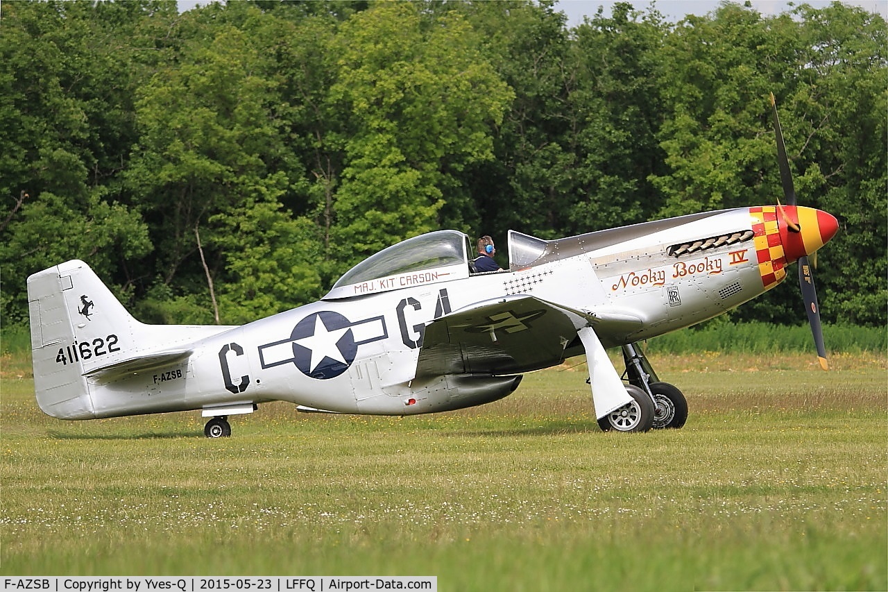 F-AZSB, 1944 North American P-51D Mustang C/N 122-40967, North American P-51D Mustang, Taxiing, La Ferté-Alais (LFFQ) Air show 2015