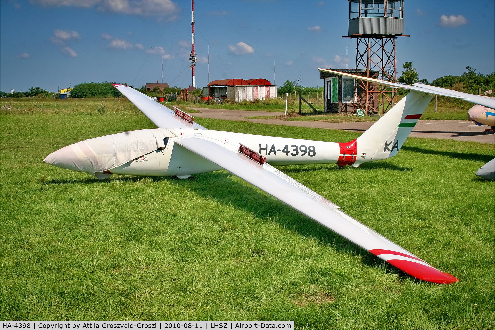 HA-4398, PZL-Bielsko SZD-36 Cobra-15 C/N W-573, LHSZ - Szentes Airport, Hungary