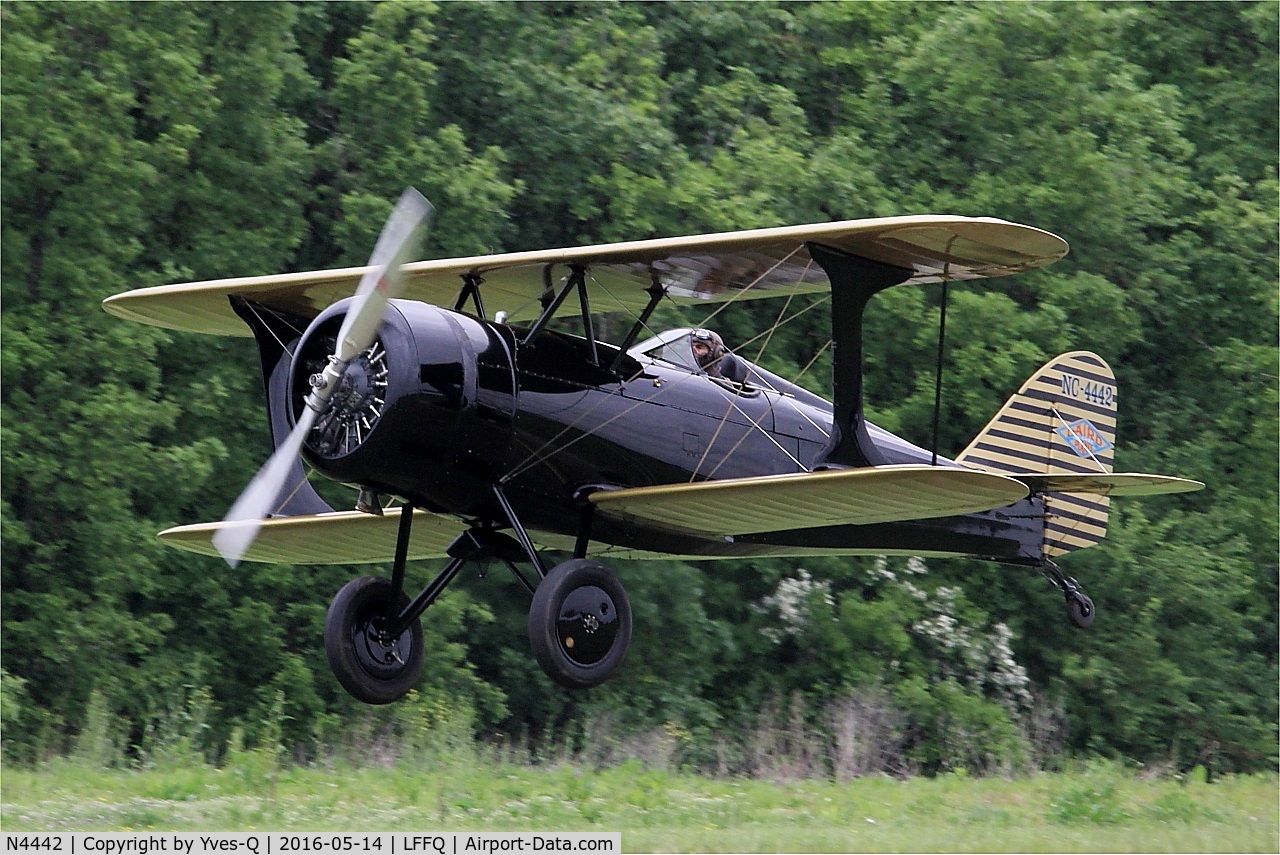 N4442, 1936 Laird LC-RW300 C/N 203, Laird LC-RW300, Take off, La Ferté-Alais (LFFQ) air show 2016