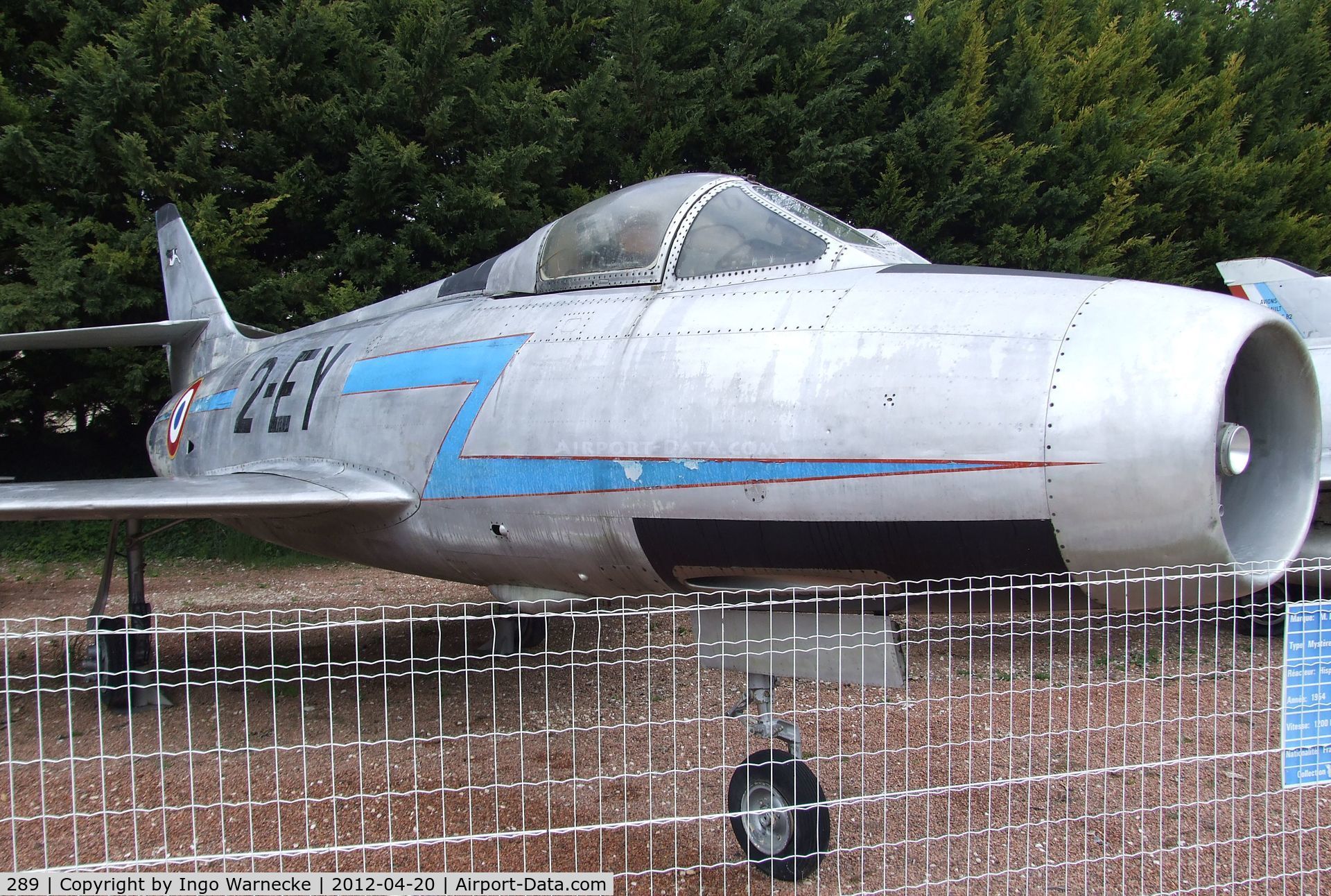 289, Dassault Mystere IVA C/N 289, Dassault Mystere IV A at the Musee de l'Aviation du Chateau, Savigny-les-Beaune