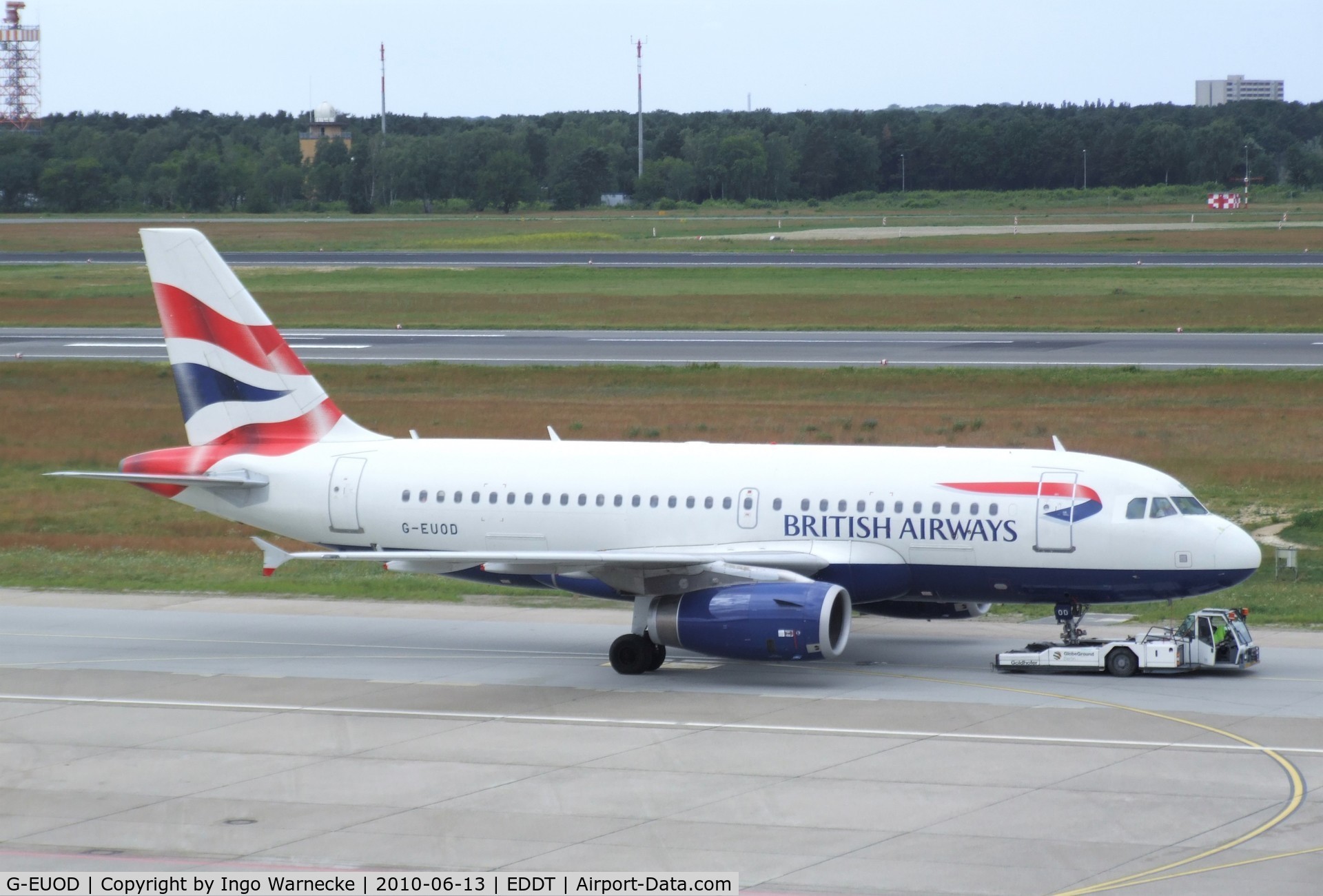 G-EUOD, 2001 Airbus A319-131 C/N 1558, Airbus A319-131 of British Airways at Berlin/Tegel airport
