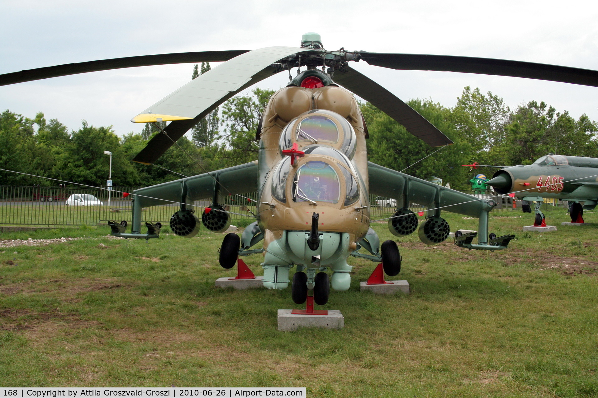 168, Mil Mi-24D Hind C/N 110168, Zánka Military Technical Park