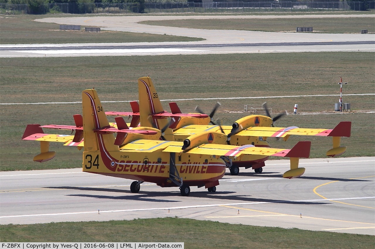 F-ZBFX, Canadair CL-215-6B11 CL-415 C/N 2007, Canadair CL-415, Ready to take off rwy 31R, Marseille-Provence Airport (LFML-MRS)