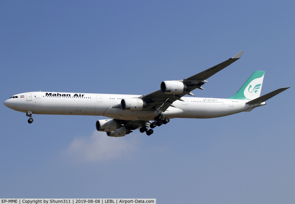 EP-MME, 2001 Airbus A340-642 C/N 371, Landing rwy 25R