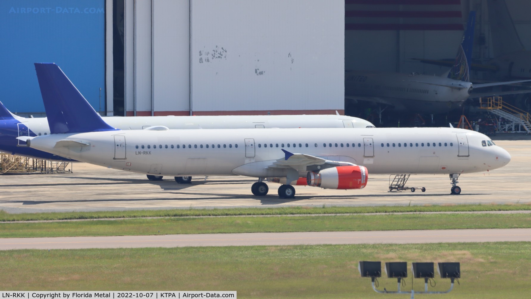 LN-RKK, 2002 Airbus A321-232 C/N 1848, SAS A321
