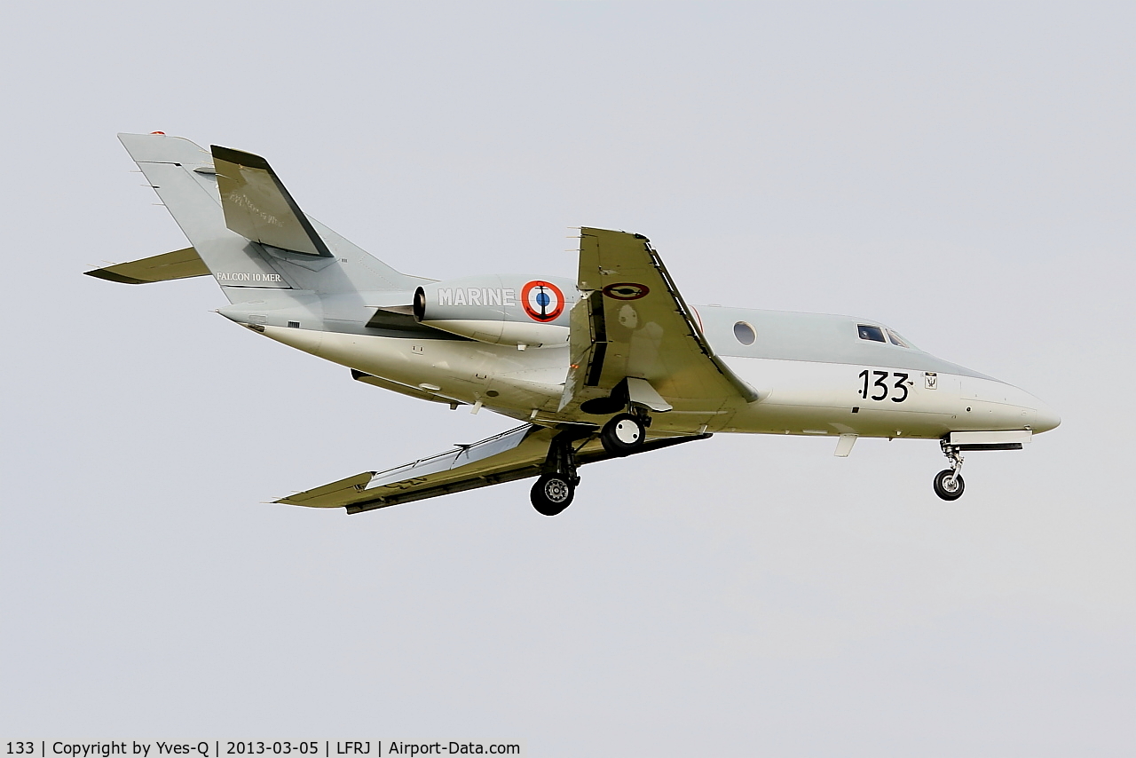 133, 1978 Dassault Falcon 10MER C/N 133, Dassault Falcon 10 MER, On final rwy 08, Landivisiau naval air base  (LFRJ)