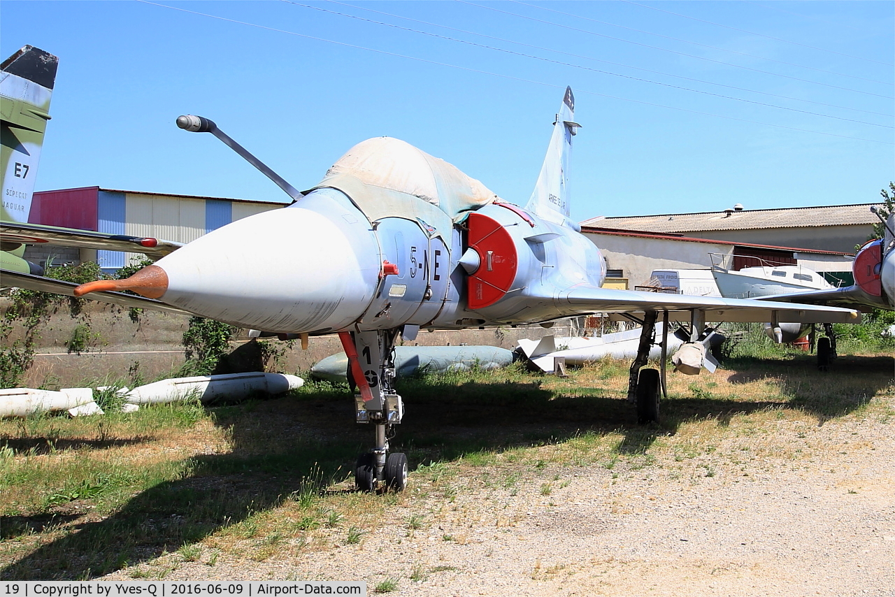 19, Dassault Mirage 2000 C C/N 50, Dassault Mirage 2000 C, preserved at Les Amis de la 5ème Escadre Museum, Orange