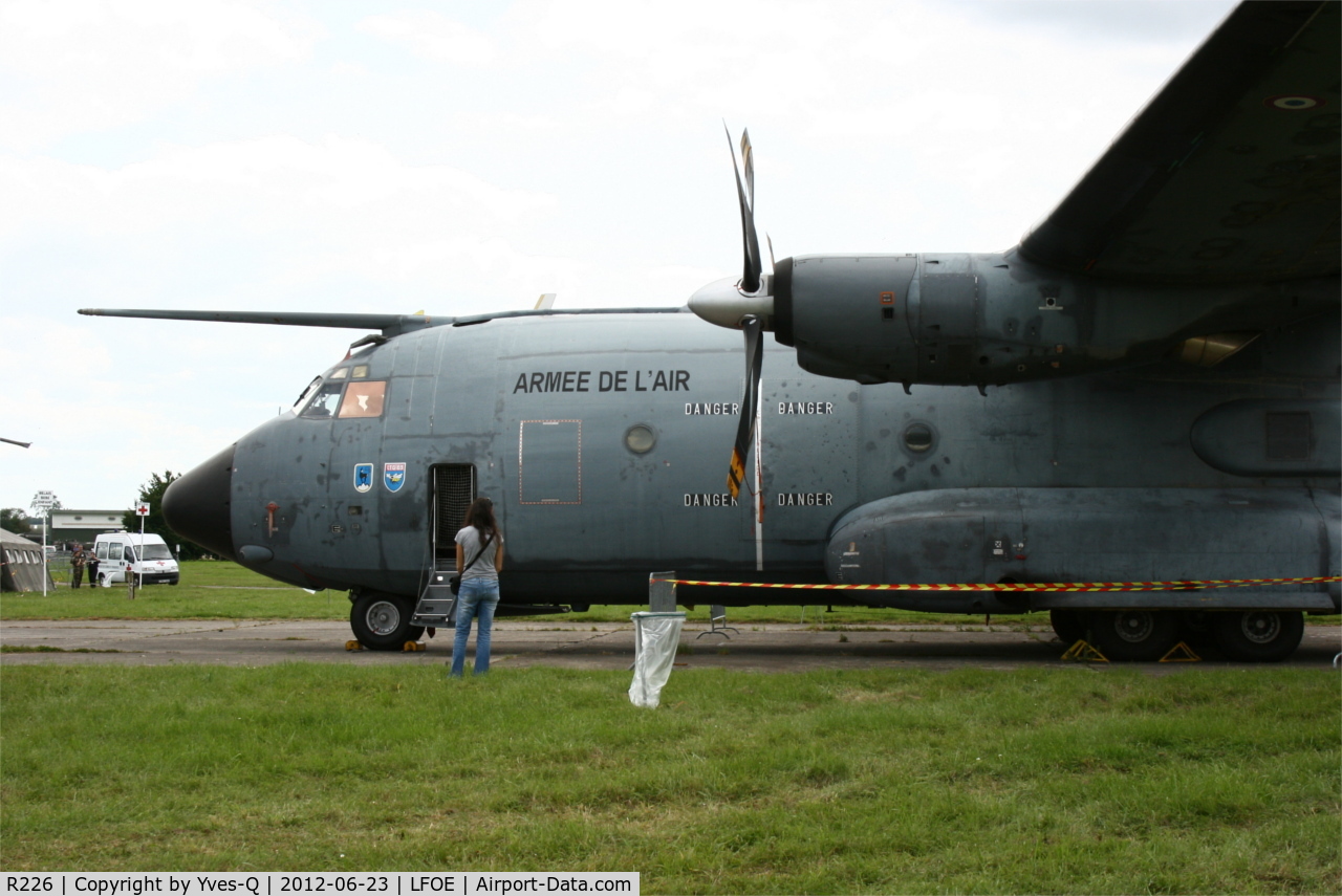 R226, Transall C-160R C/N 229, Transall C-160R (64-GZ), Static display, Evreux-Fauville Air Base 105(LFOE)