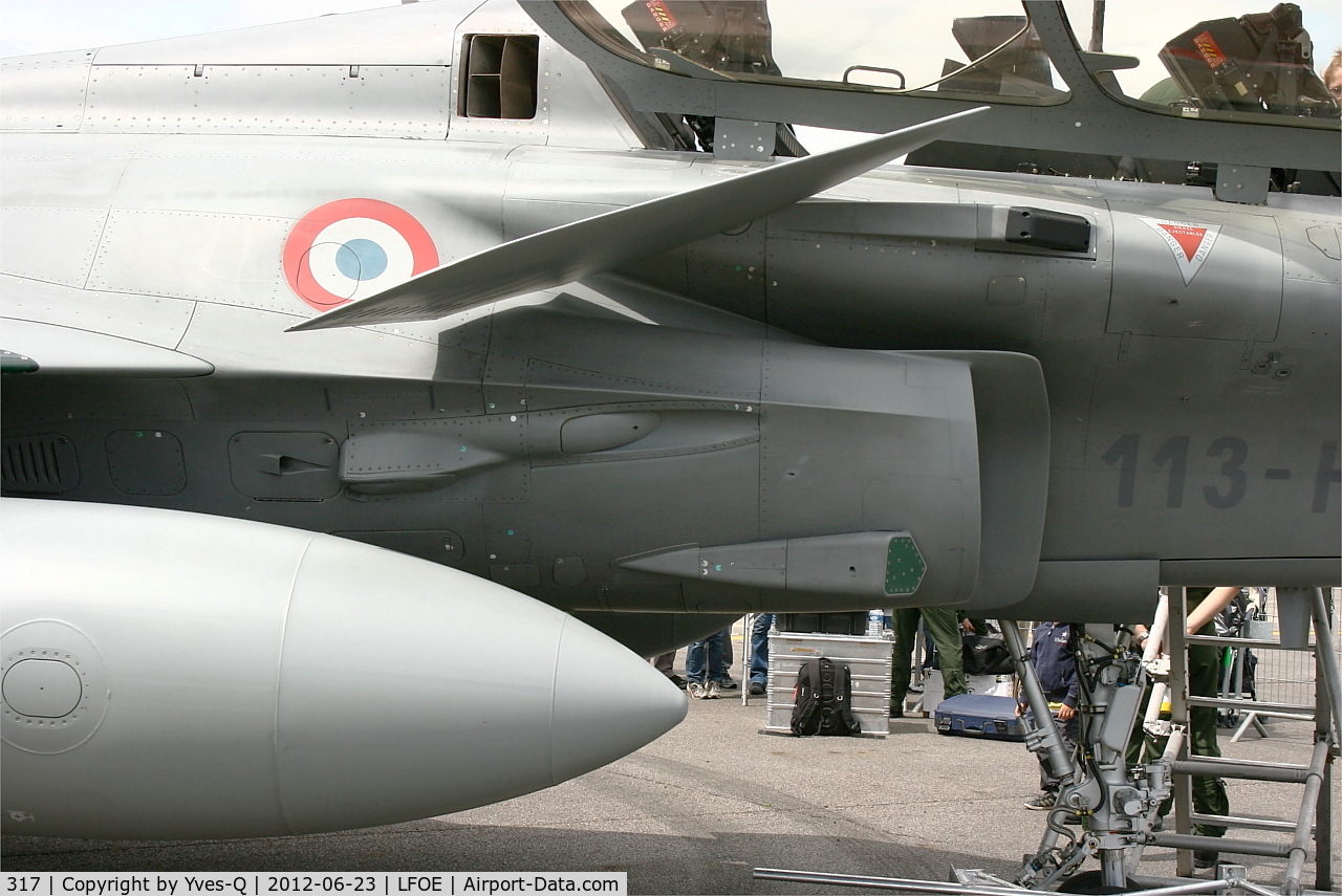 317, Dassault Rafale B C/N 317, Dassault Rafale B, Static display, Evreux-Fauville Air Base 105 (LFOE)