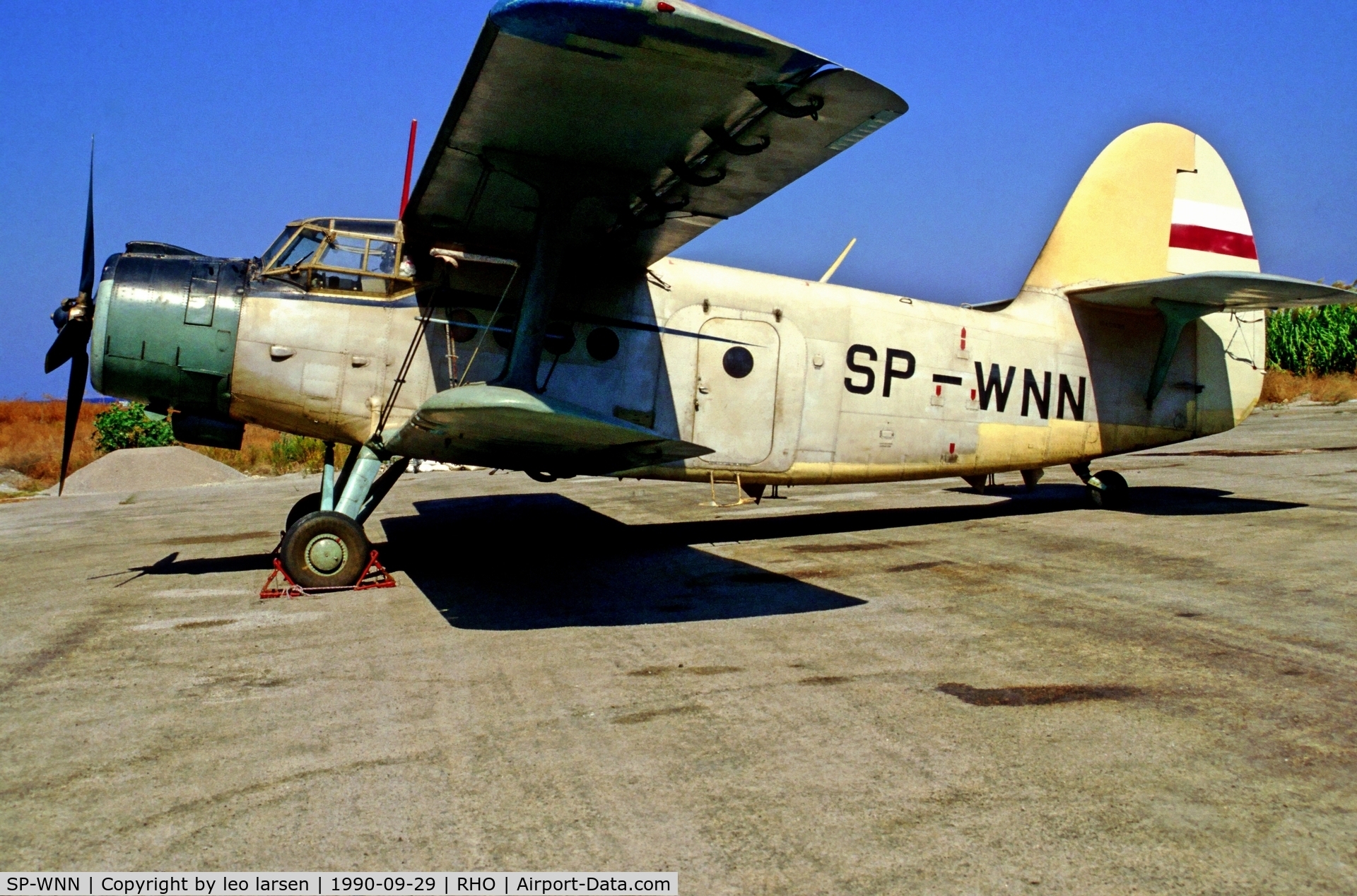 SP-WNN, 1974 Antonov AN-2R C/N 1G 155-20, Rhodos 29.9.1990