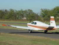 N9194V @ T31 - 1969 Mooney M20C - by Edward Baker