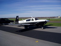 N1016B @ SUS - 1016B At SUS - by Tamzilla