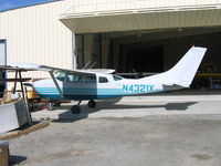 N4321X - Blair Air Service 1965 Cessna 210E south of Lemoore, CA