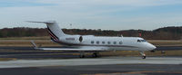 N425QS @ PDK - Taxing to Runway 2R - by Michael Martin