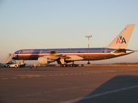 N704X @ SEA - American Airlines Boeing 757 at Seattle-Tacoma International Airport - by Andreas Mowinckel