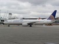 N76265 @ SEA - Continental Airlines Boeing 737 at Seattle-Tacoma International Airport - by Andreas Mowinckel