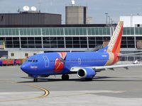 N647SW @ SEA - Southwest Airlines Boeing 737 Triple Crown at Seattle-Tacoma International Airport - by Andreas Mowinckel