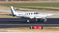 N6827N @ PDK - Taxing to Runway 2R - by Michael Martin