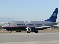 N934UA @ SEA - United Airlines Boeing 737 at Seattle-Tacoma International Airport - by Andreas Mowinckel