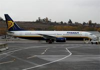 EI-CTA @ BFI - Ryanair 737 at Boeing Field - by Andreas Mowinckel