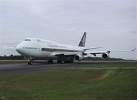 9V-SPP @ PAE - Singapore Airlines B747 at Paine Field Airport - by Andreas Mowinckel