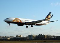 N332TZ @ LGA - Landing at LGA - by Lee Mills