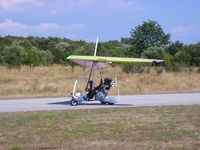 9A-UBR @ LDPV 9VRSA - Seen at Vrsar airport august 2004, just after the landing.