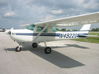 N49220 - A little white & blue 152. - by Nathan Combs