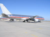 N720TW @ KVCV - B757 ready for ferry fm KVCV to KMIA - by John J. Boling