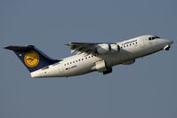 D-AVRG @ MUC - after take-off - by Pawel Kleszcz