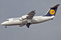 D-AVRL @ KRK - Short final runway 25 - by Pawel Kleszcz