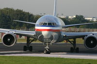 N360AA @ BRU - flight AA171 manoeuvring to take-off on rnw 02 - by Daniel Vanderauwera