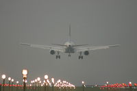 G-DBCA @ BRU - landing on rnw 25L with bad weather