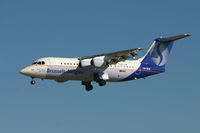 OO-MJE @ BRU - short to land on 25L