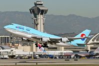 HL7404 @ LAX - Korean Air HL7404 departing RWY 25R on a sunny November day.