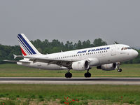 F-GRHQ @ LFSB - Landing on runway 16 - by eap_spotter