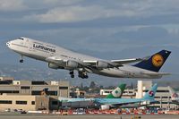 D-ABTB @ LAX - Lufthansa D-ABTB departing LAX RWY 25R.