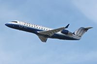 N982SW @ LAX - What an elegant plane!  United Express N982SW departing LAX RWY 25R. - by Dean Heald