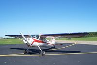 N4122N @ 2W6 - 1947 Cessna 140 - by Robert Thomas