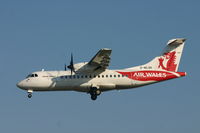 G-WLSH @ BRU - arrival on rnw 25L