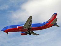 N686SW @ LAS - Southwest Airlines /  Boeing 737-317 - by SkyNevada