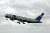 N772UA @ AMS - Returning to the USA from Schiphol airport. - by Henk van Capelle
