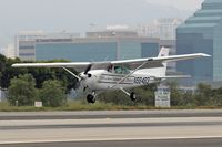 N98483 @ SMO - American Flyers N98483 (Cessna 172P) landing RWY 21 at Santa Monica Municipal Airport (KSMO). - by Dean Heald