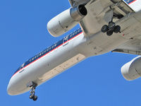 N630AU @ KLAS - US Airways / 1995 Boeing 757-2B7 - by SkyNevada